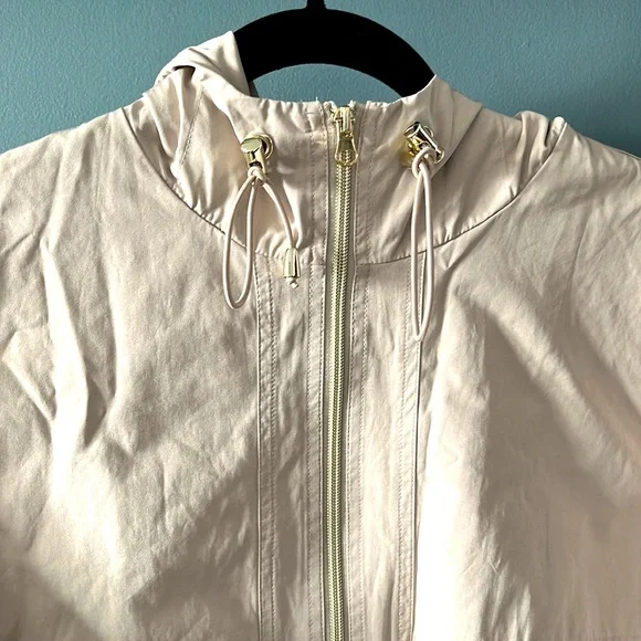 Spring Jacket - Picture 2 of 4